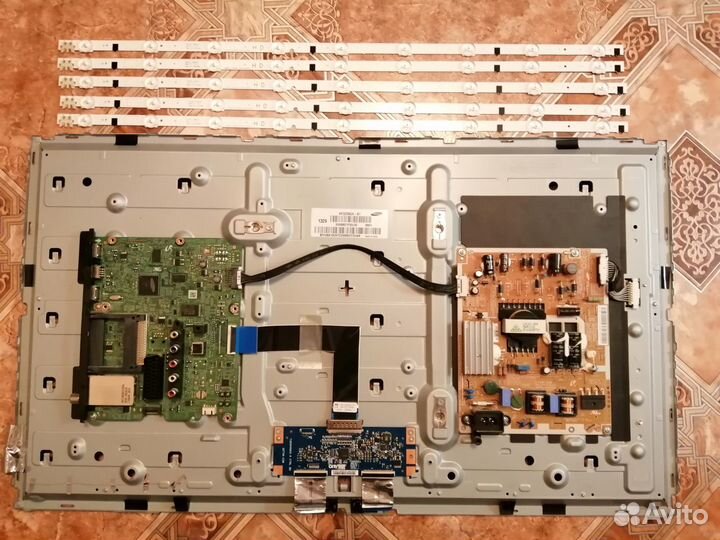 Модули от телевизора Samsung UE32F5000AK
