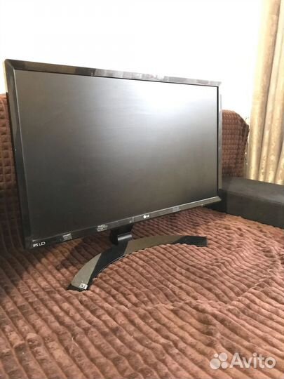 Монитор LG 22MP58D