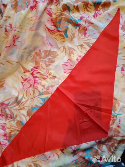 Галстук пионерский