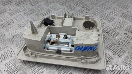 Фонарь освещения салона land rover freelander 2 (2