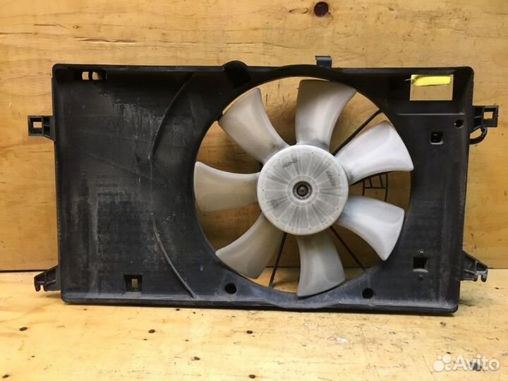 Диффузор радиатора Mazda Premacy crew lfve 2008