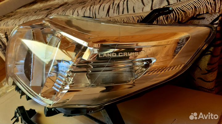 Фара левая Toyota Lend Kruser Prado 150