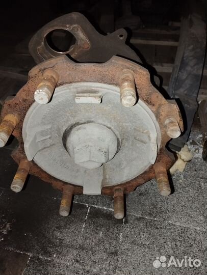 Передняя балка mercedes 1317