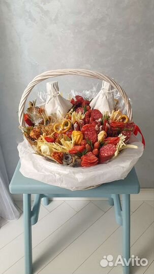 Съедобная корзина для мужчины, съедобный букет