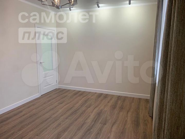 2-к. квартира, 47 м², 4/6 эт.