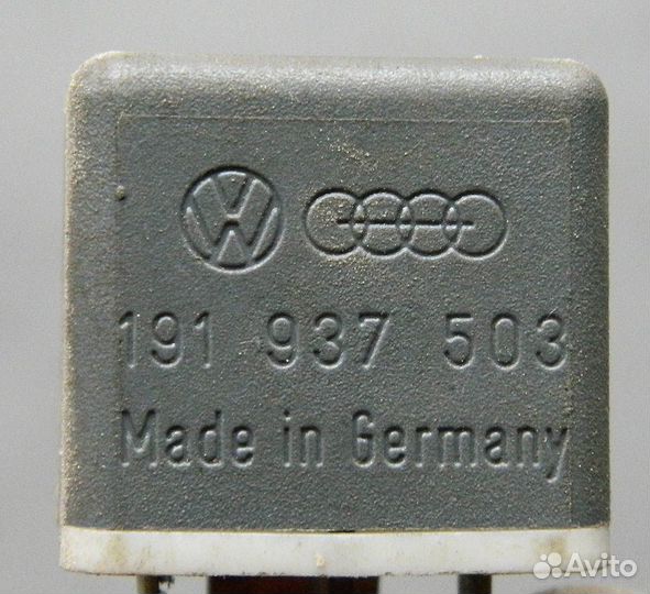 Реле универсальное 18 Passat B3