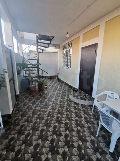 Дом 100 м² на участке 2 сот.