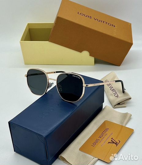 Солнцезащитные очки louis vuitton