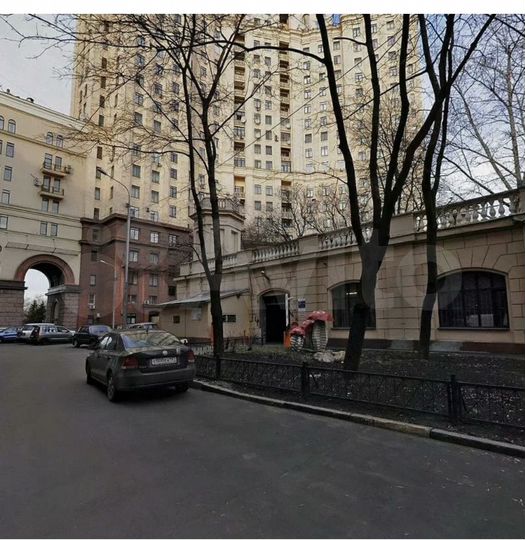 Машиноместо, 15 м²