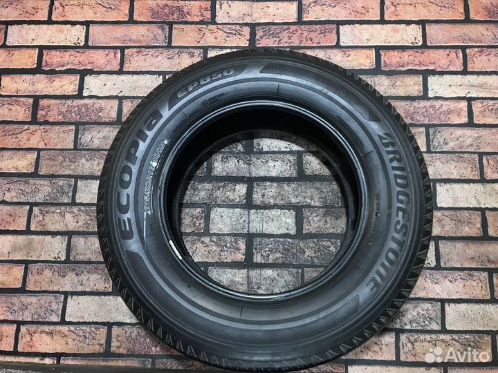 Bridgestone Ecopia EP850 215/70 R16 100H