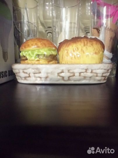 Солонка и перечница