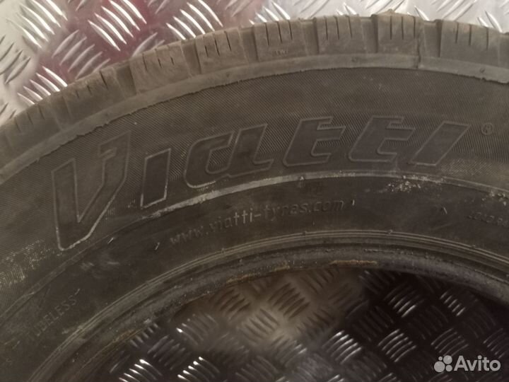 Viatti Vettore Inverno V-524 19.5/70 R16C