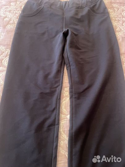 Спортивный костюм женский