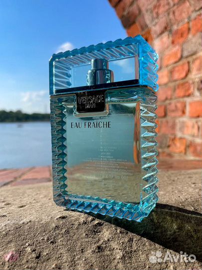 Туалетная вода Versace Eau Fraiche