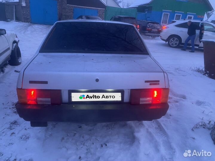 ВАЗ 21099 1.5 МТ, 2004, битый, 122 225 км