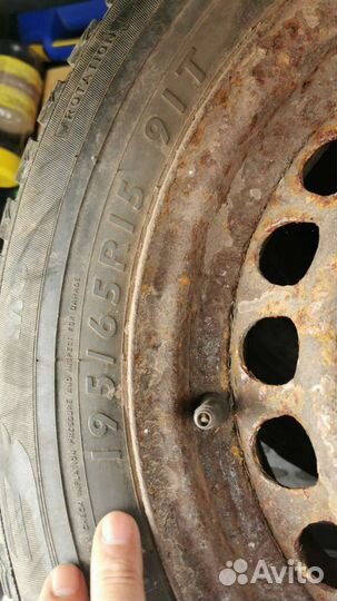 R15 Dunlop SP Winter Sport 195/65, PCD 5x112 DIA 60