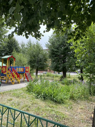 Комната 25,4 м² в 5-к., 2/2 эт.