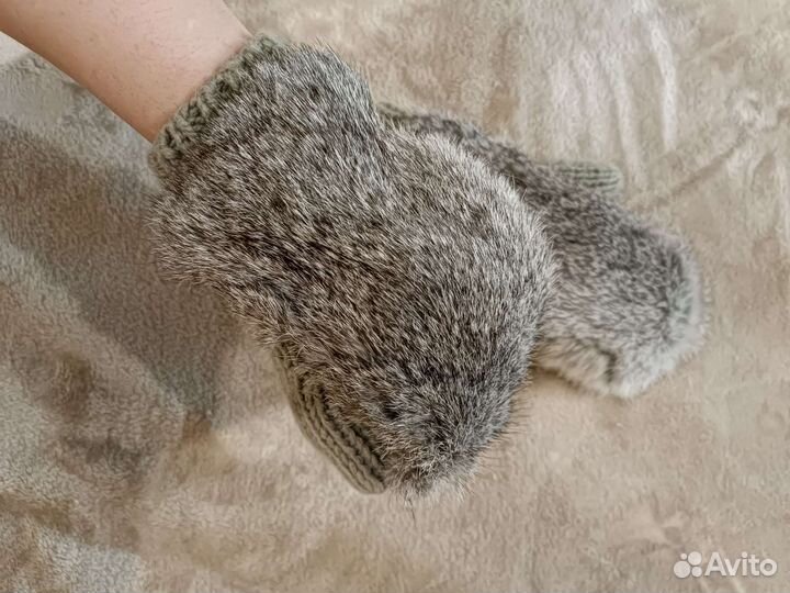 Варежки зимние женские