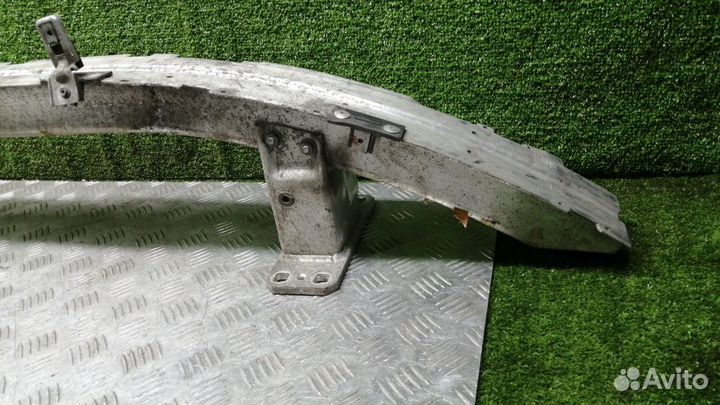 Усилитель бампера Bmw 5-Series Передний