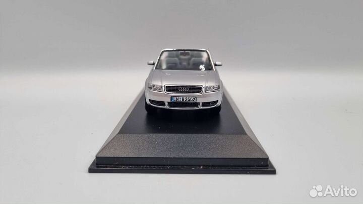 Модель audi A4 Cabriolet B6 silver