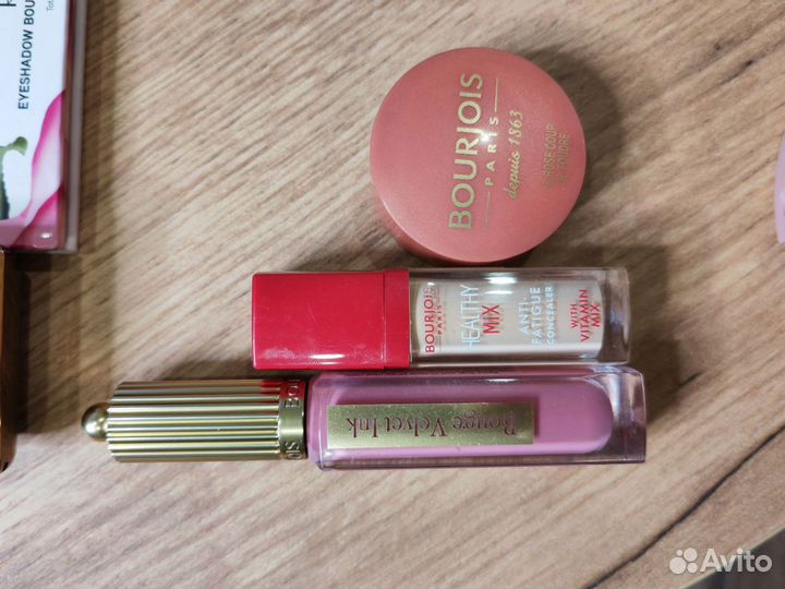 Б/у косметика bourjois physicians formula pupa