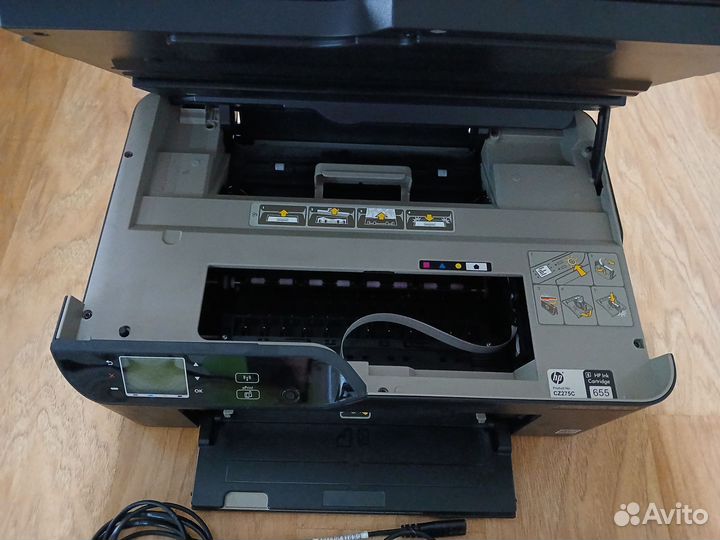 Принтер HP Deskjet ink advantage 3525