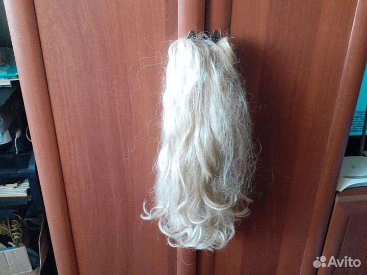 Хвост шиньон на крабе