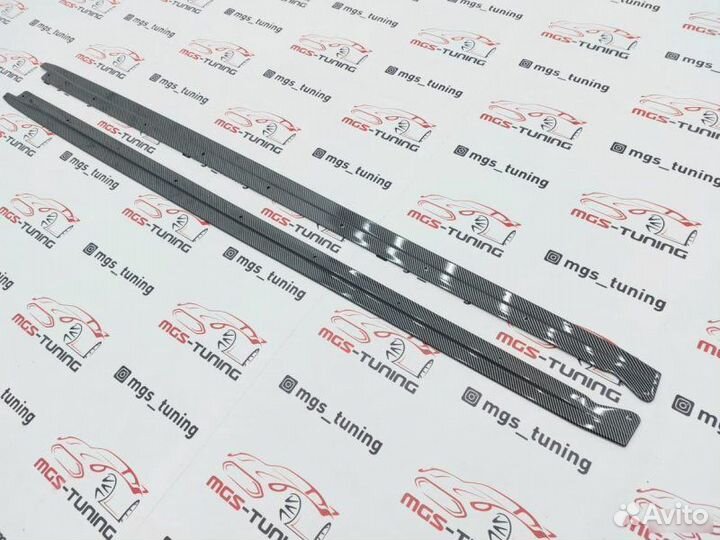 Лезвия порогов BMW X6 F16 M-Perfomance Под карбон