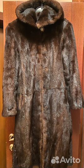 Шуба норковая с капюшоном 44