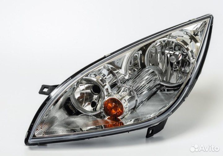 Фара левая Mitsubishi Colt Z30