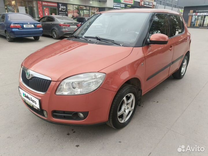 Skoda Fabia 1.6 AT, 2010, 133 303 км