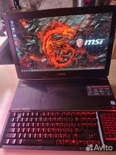 Продам игровой ноутбук MSI GT-83 VR 6RE Titan SLI