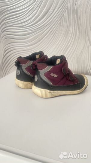 Ботинки демисезонные для девочки 23 размер