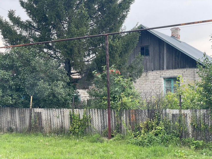 Дом 66,9 м² на участке 12 га