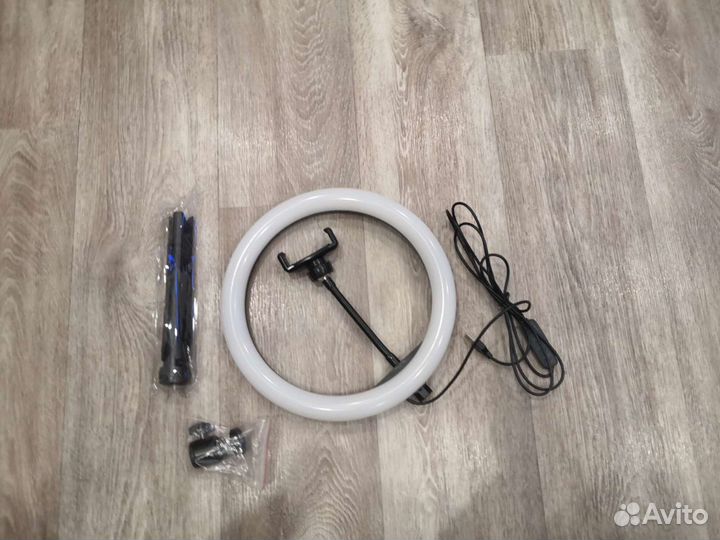 Кольцевая лампа 26 см