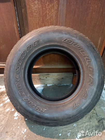 Bridgestone Dueler A/T 265/70 R16