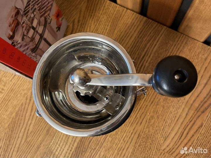 Кофемолка механическая Kuchenland