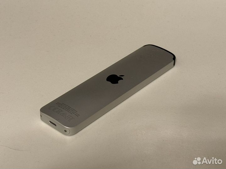 Пульт Apple Tv