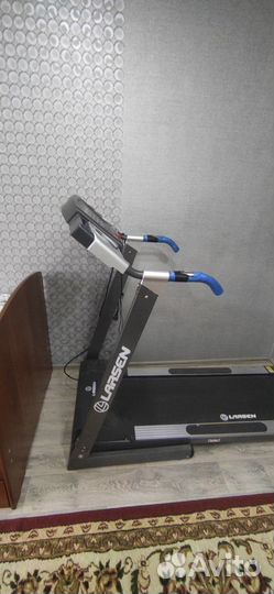 Беговая дорожка larsen