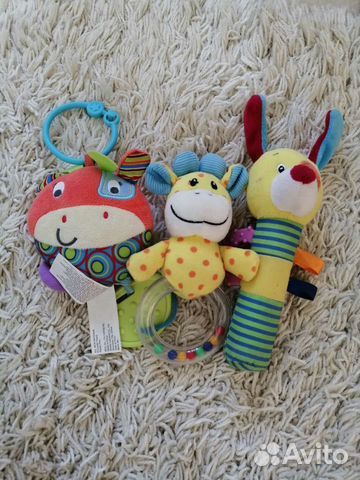 Игрушки для малышей + каталка