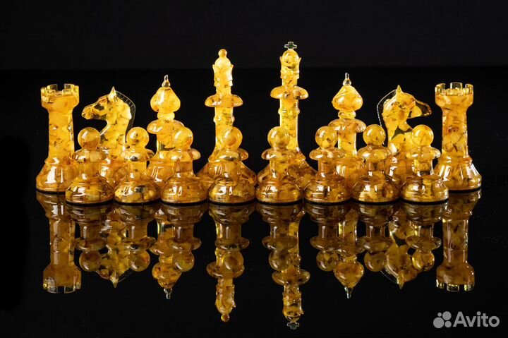 Янтарные шахматы. Фигуры из Янтаря. Янтарь. CF001