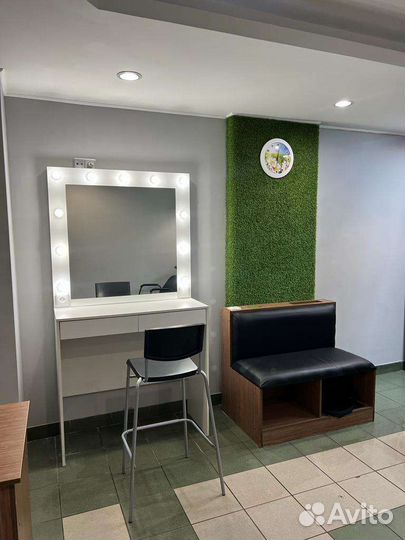 Сдам в аренду место для бровиста, визажиста
