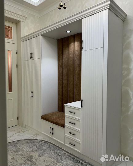 Шкаф белый (и другие цвета)