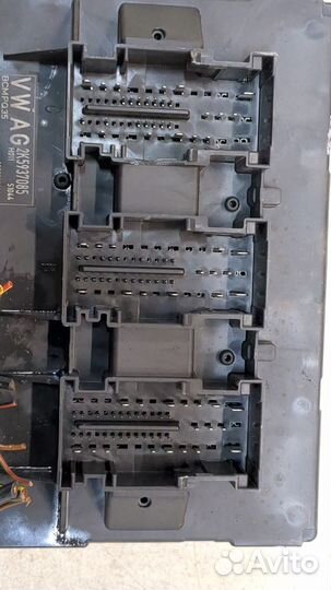 Блок управления бортовой сети Volkswagen Caddy, 2011