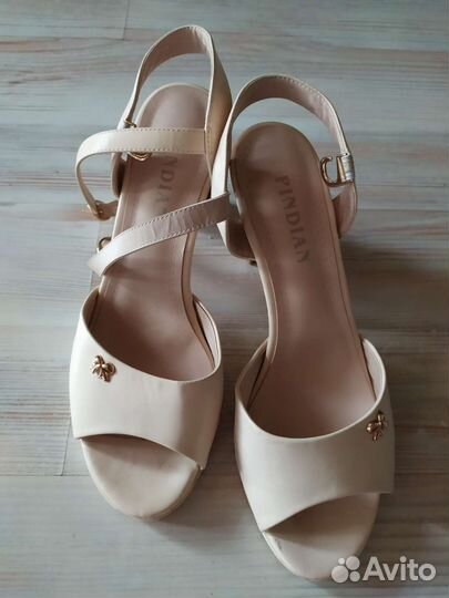 Босоножки женские 40 размер бу