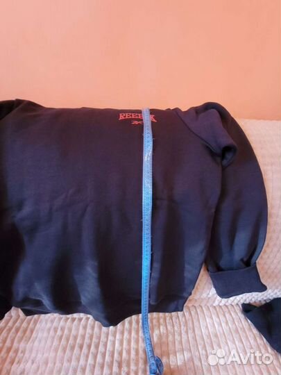 Спортивный мужской костюм