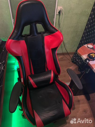 Кресло игровое компьютерное