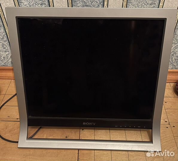 Монитор Sony SDM-HS95P