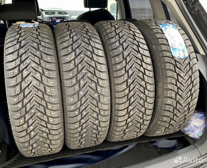 Nokian Tyres Hakkapeliitta 10p SUV 255/55 R20 110T