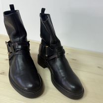 Ботинки женские казаки Fabi р.38